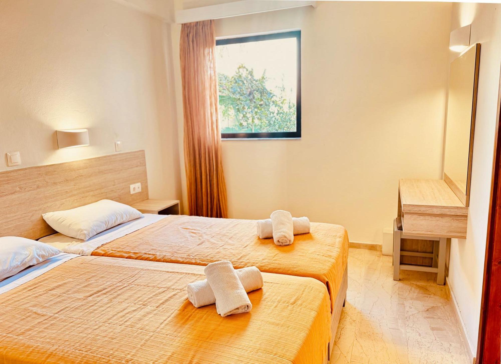 Domenica Apartments Rethimnon Kamer foto