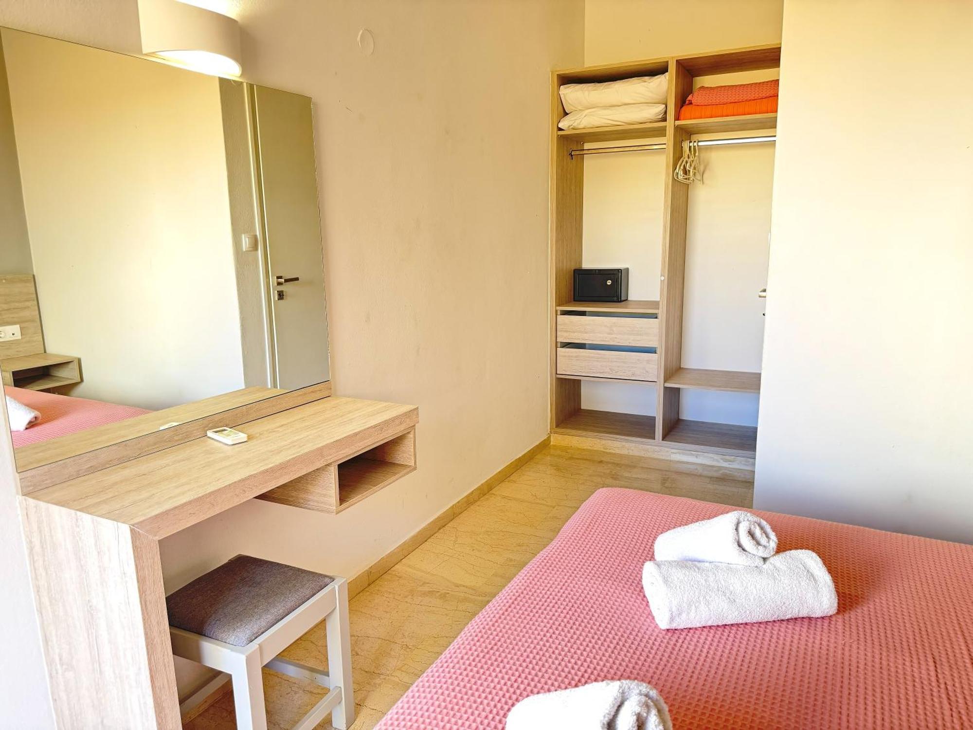 Domenica Apartments Rethimnon Kamer foto