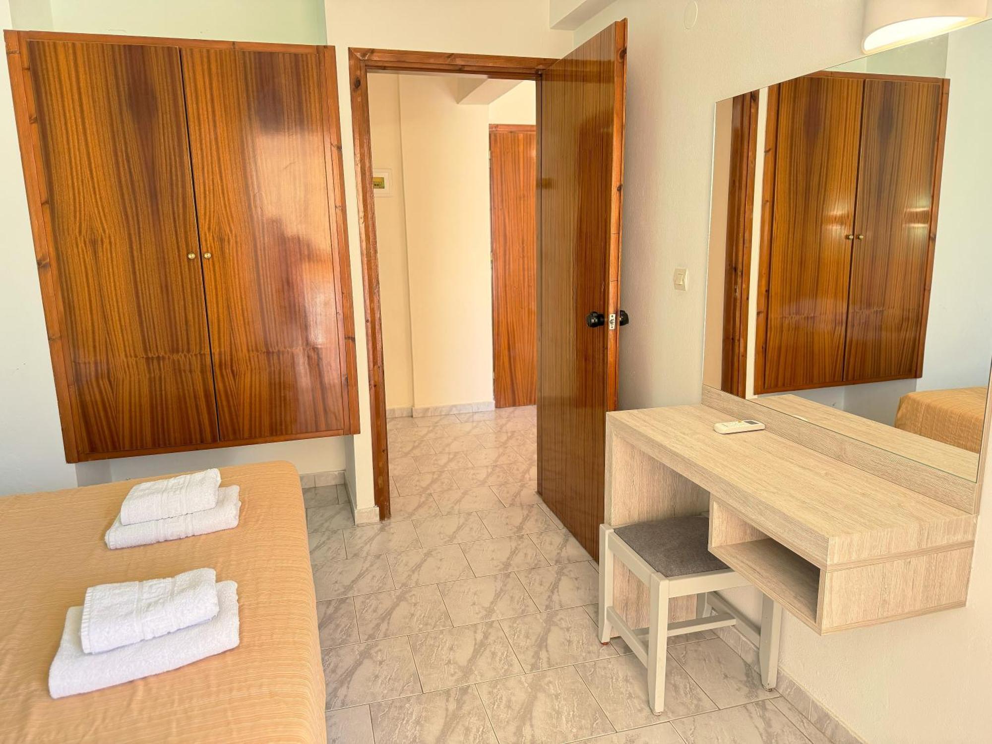 Domenica Apartments Rethimnon Kamer foto